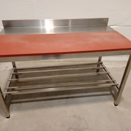 s/s table with ertalon 